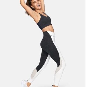 Outdoor voices techsweat zoom leggings M